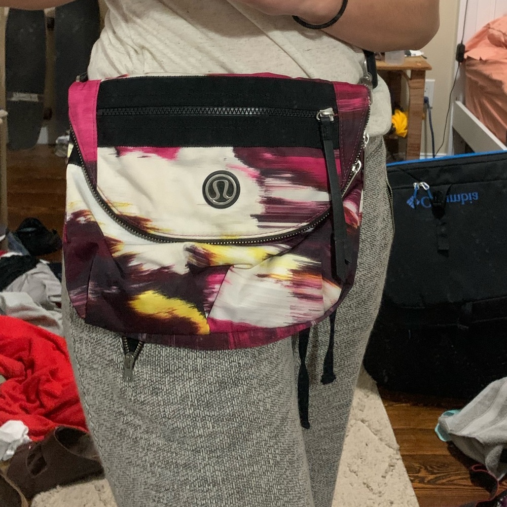 Lululemon Festival Bag